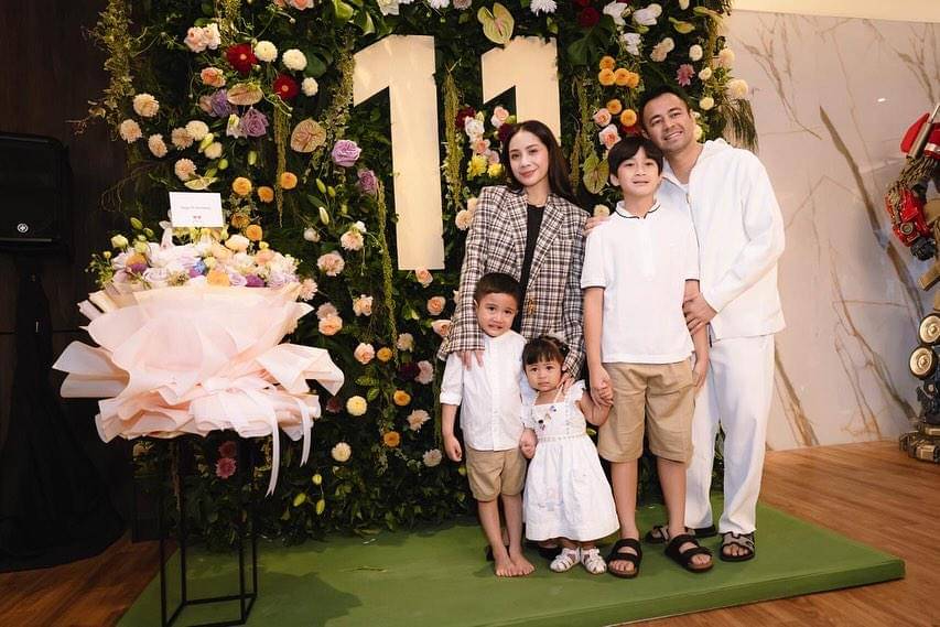 Anniversary ke-11 Raffi Ahmad dan Nagita Slavina (instagram.com/raffinagita1717)