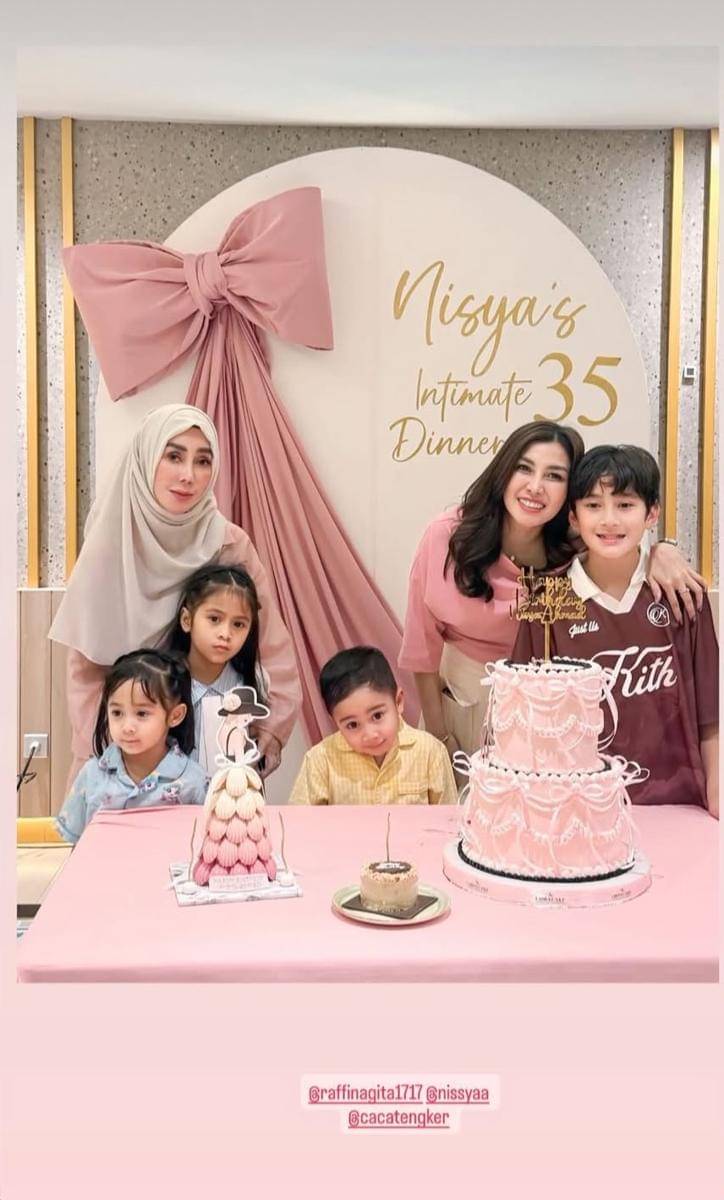 ulang tahun Nisya Ahmad yang ke-35