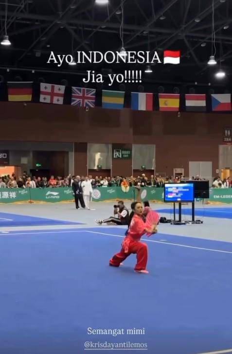 Kris Dayanti Raih Medali Perak (instagram.com/krisdayantilemos)