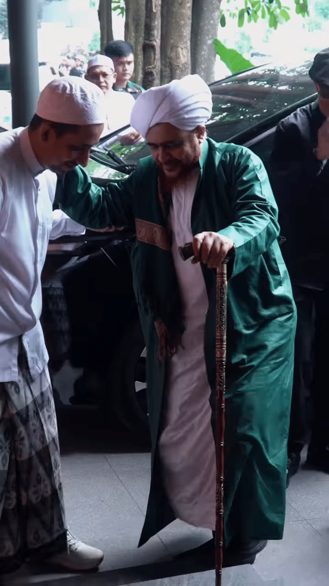 artis bertemu Habib Umar