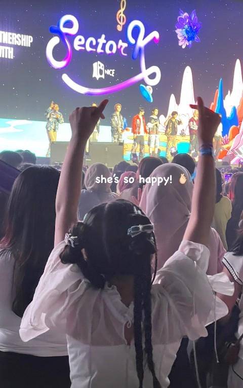 Arsy Hermansyah Nonton Konser ILLIT dan ENHYPEN (instagram.com/queenarsy)