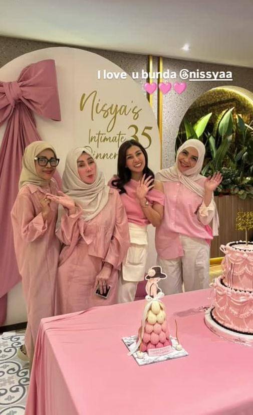 ulang tahun Nisya Ahmad yang ke-35