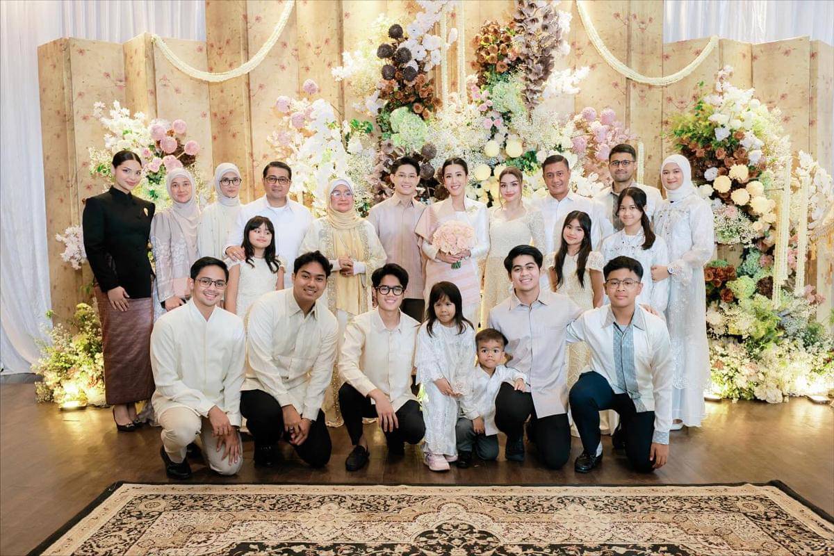 Lamaran Teuku Rassya dan Cleantha (instagram.com/cleanthaislan)