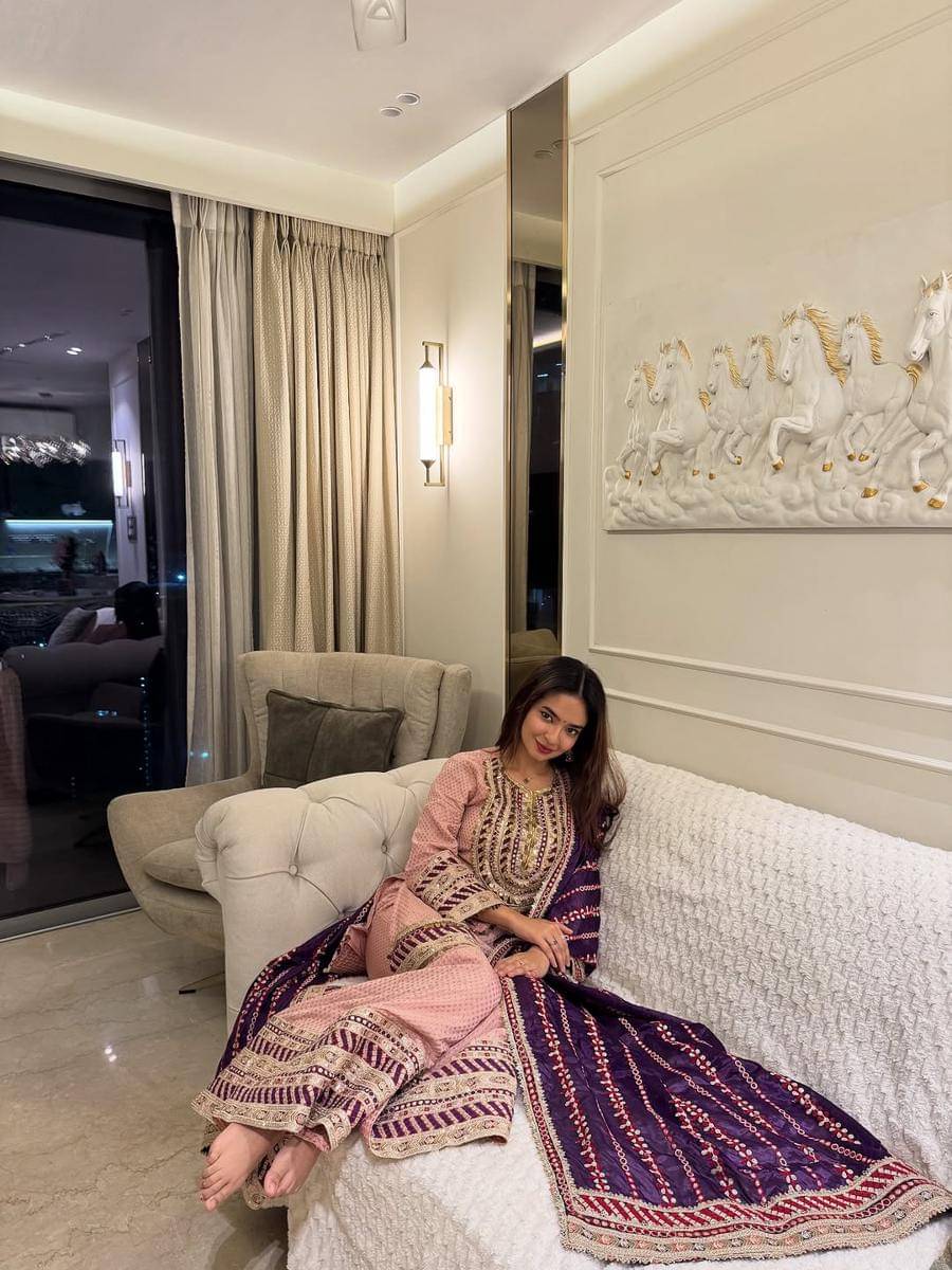 Anushka Sen