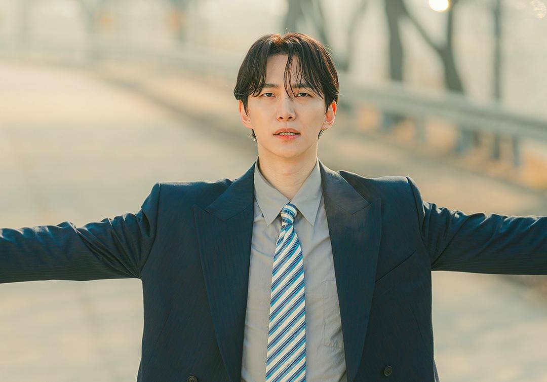still cut drama Korea Typhoon Family