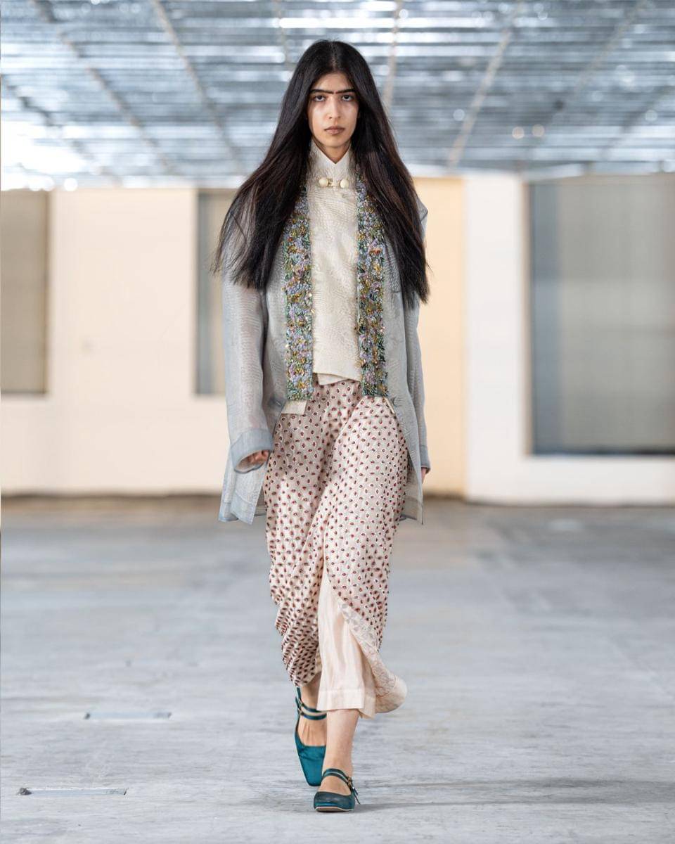 Koleksi Sapto Djojokartiko Spring Summer 2026