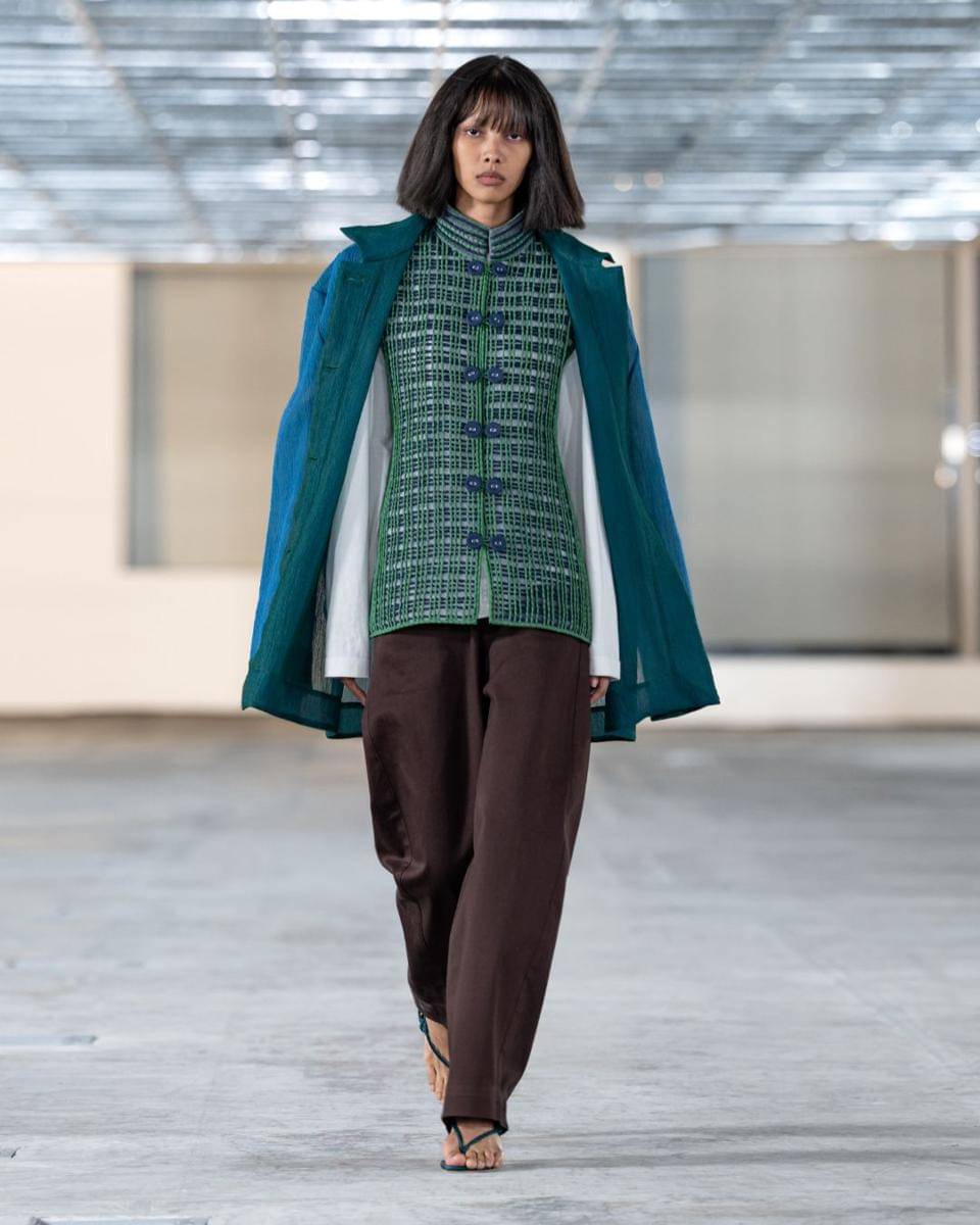 Koleksi Sapto Djojokartiko Spring Summer 2026