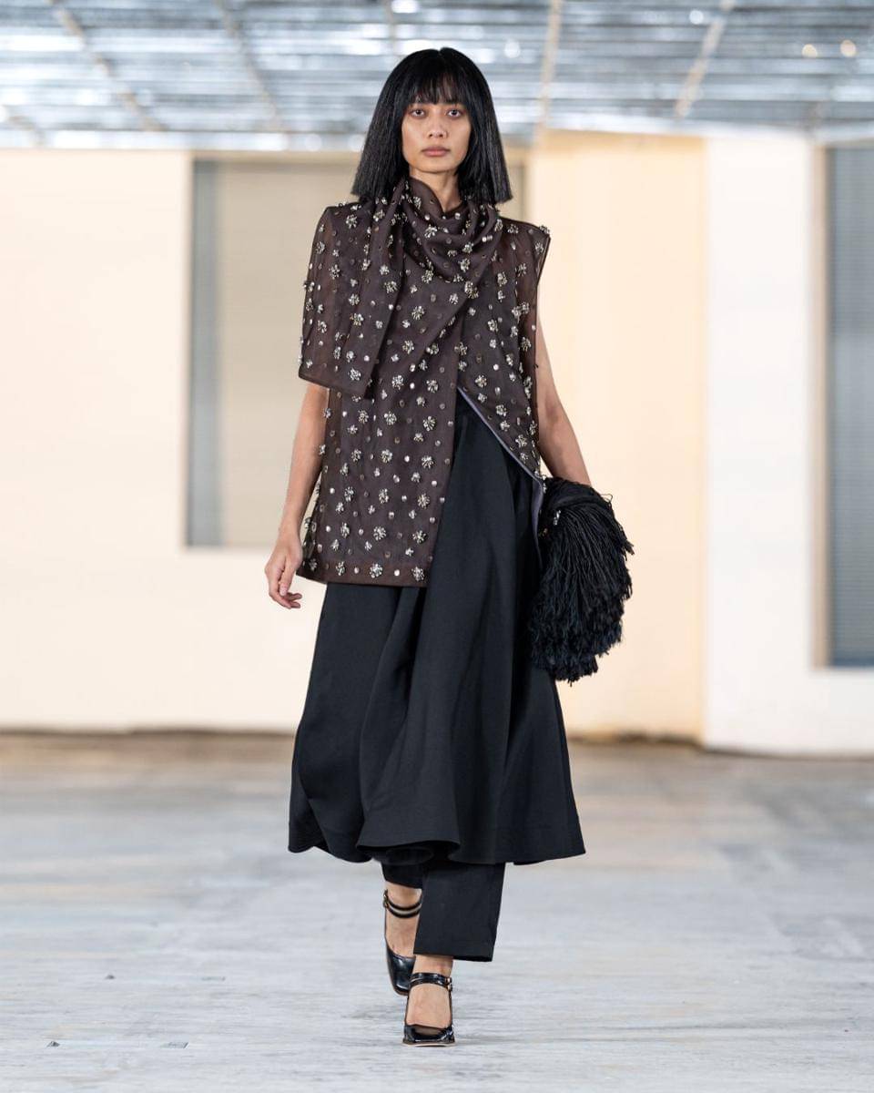 Koleksi Sapto Djojokartiko Spring Summer 2026