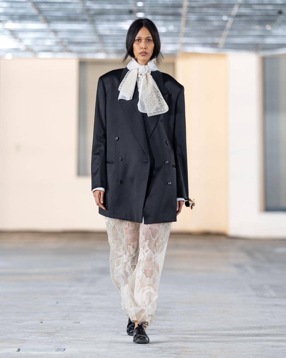 Koleksi Sapto Djojokartiko Spring Summer 2026