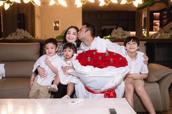 Anniversary ke-11 Raffi Ahmad dan Nagita Slavina (instagram.com/raffinagita1717)