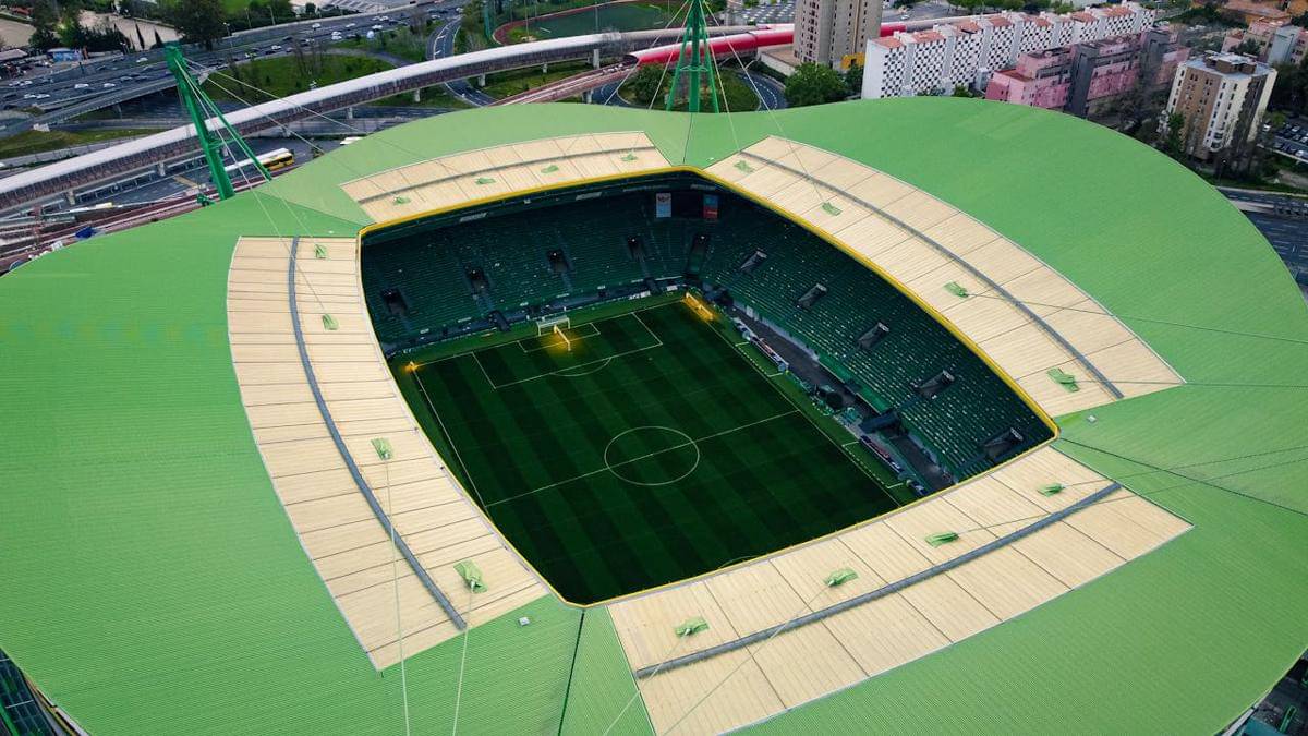 ilustrasi stadion sepak bola