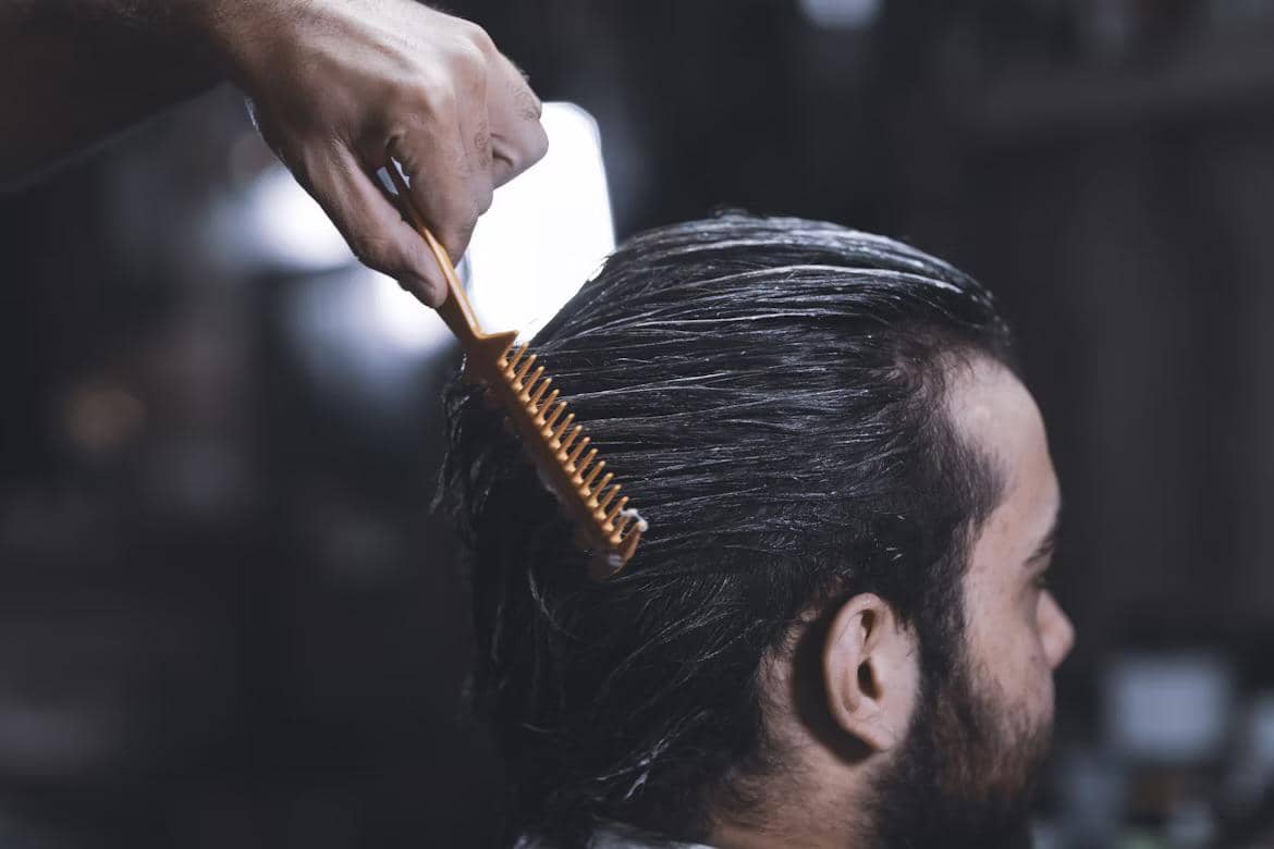 ilustrasi rambut pria