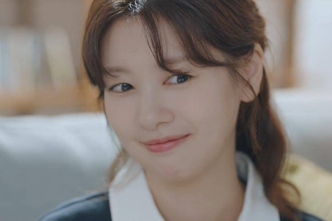 Yoo Me Ri (Jung So Min) dalam drakor Would You Marry Me