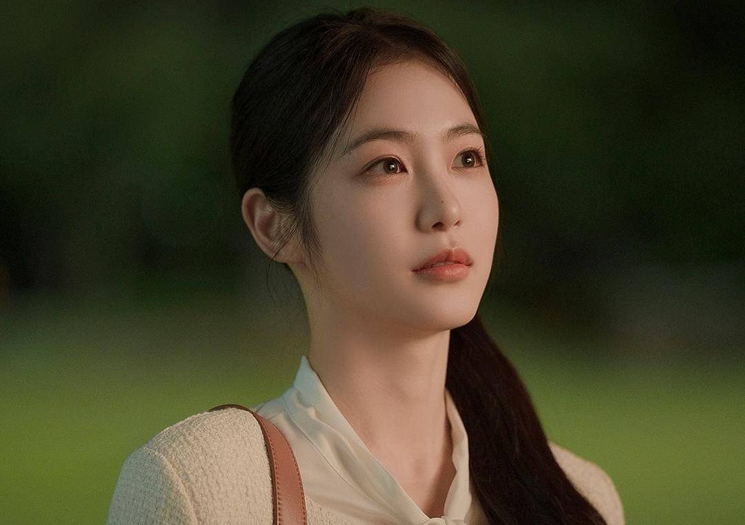 Shin Ye Eun di drama A Hundred Memories