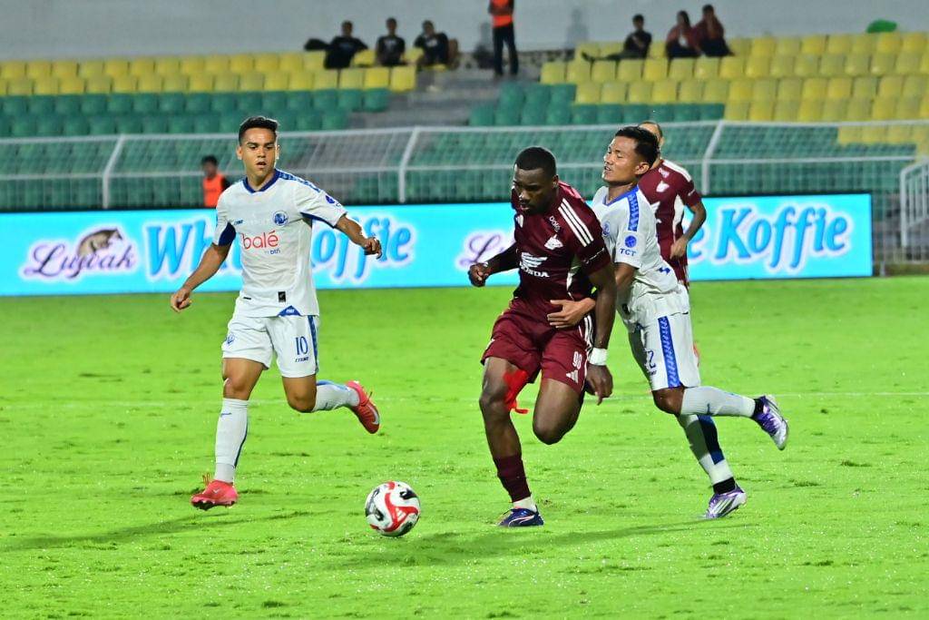 PSM Makassar versus Arema FC di BRI Super League 2025/2026.