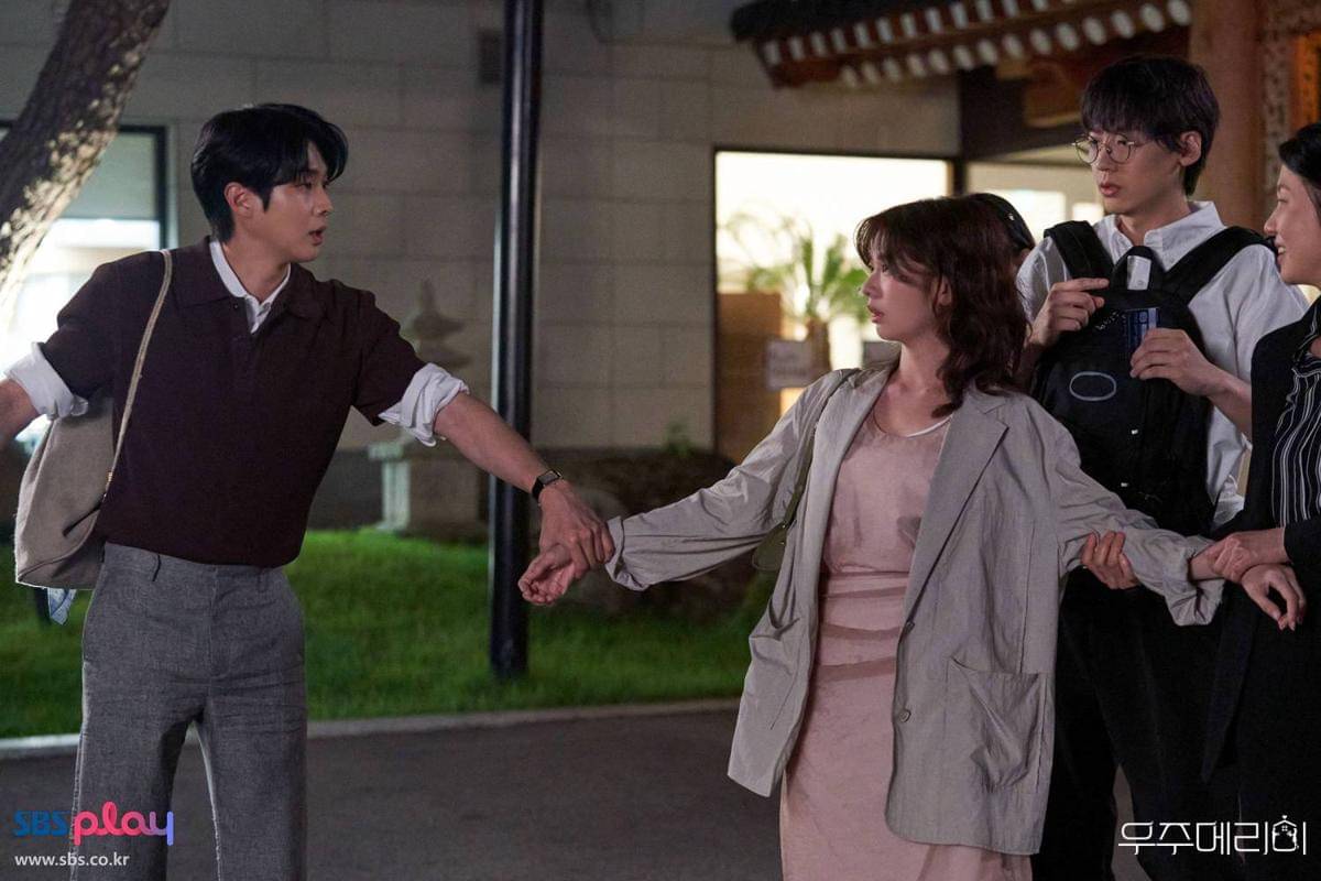 Still cut drama Would You Marry Me