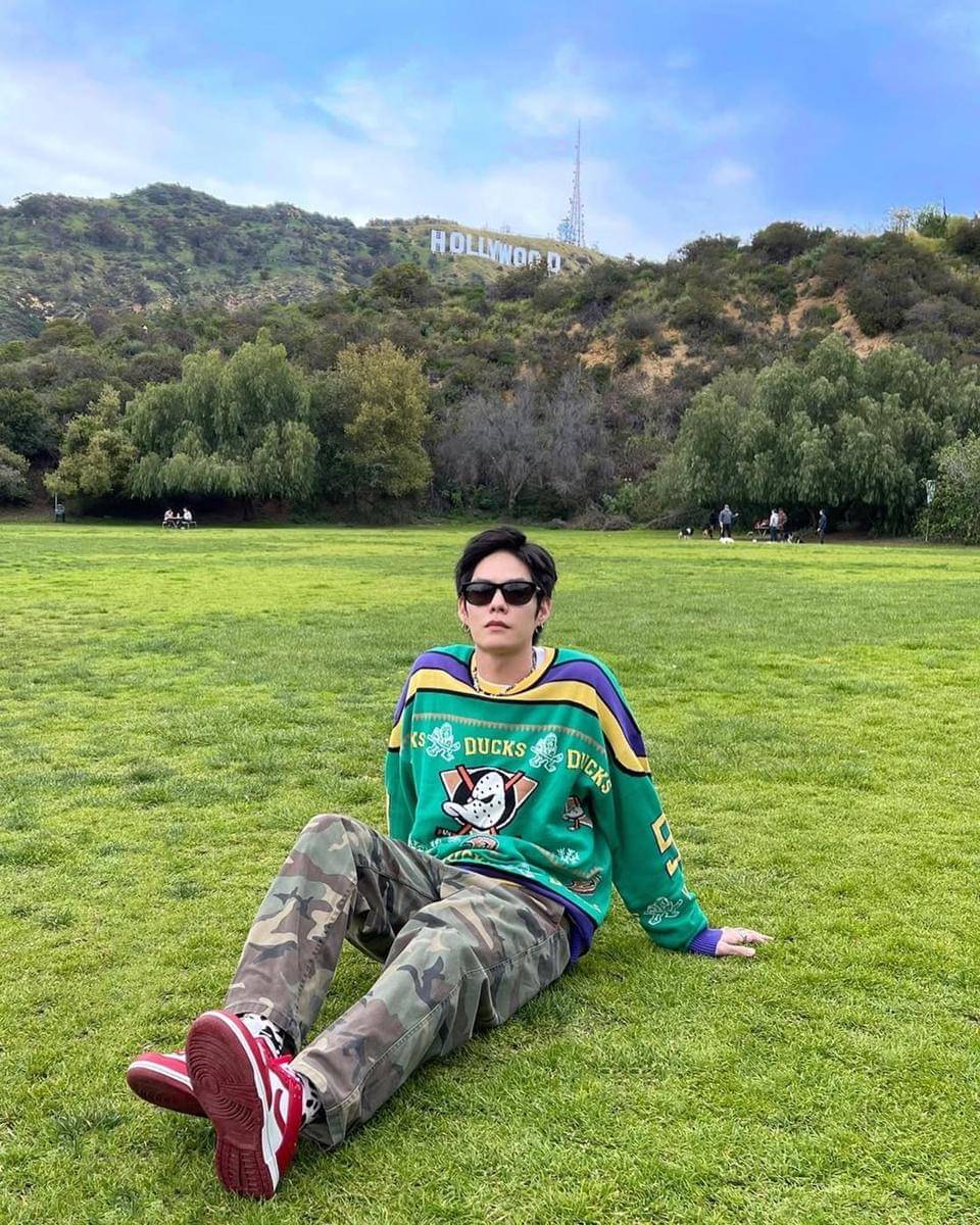 daily outfit pakai camo pants ala Nodt Nutthasid