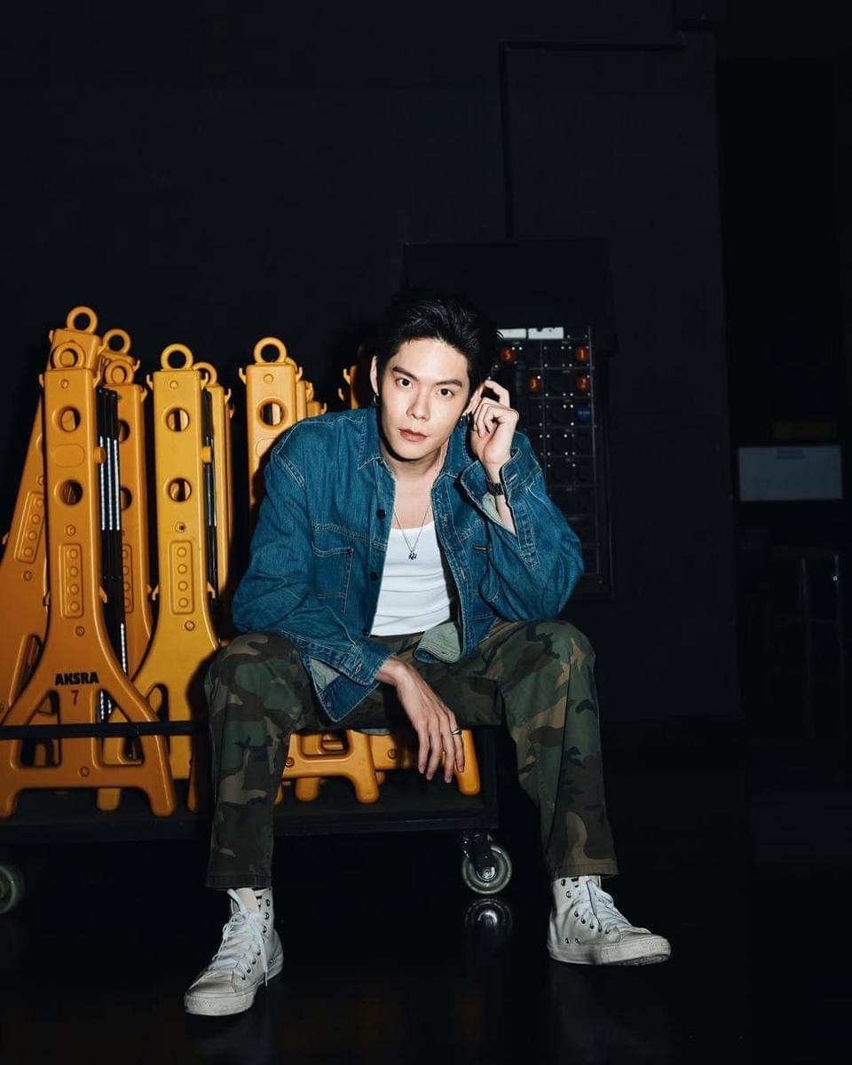 OOTD pakai camo pants ala Nodt Nutthasid