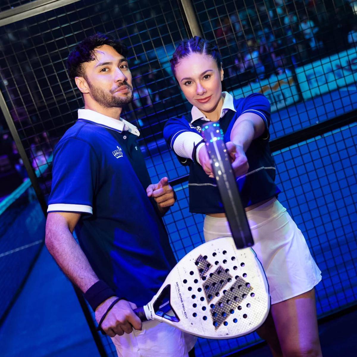 Wulan Guritno dan Refal Hady bermain padel
