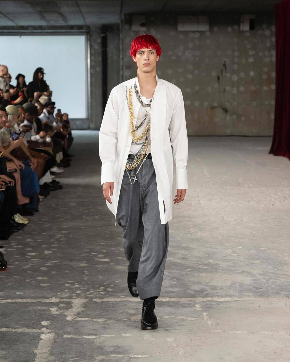 Koleksi Junya Watanabe S/S '26 di Paris Fashion Week Menswear