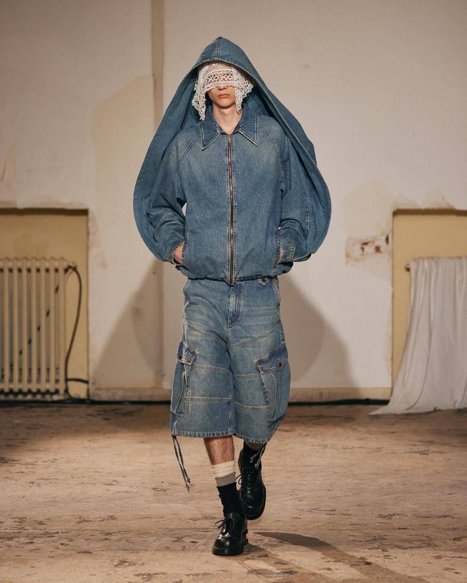Koleksi Egonlab S/S '26 di Paris Fashion Week