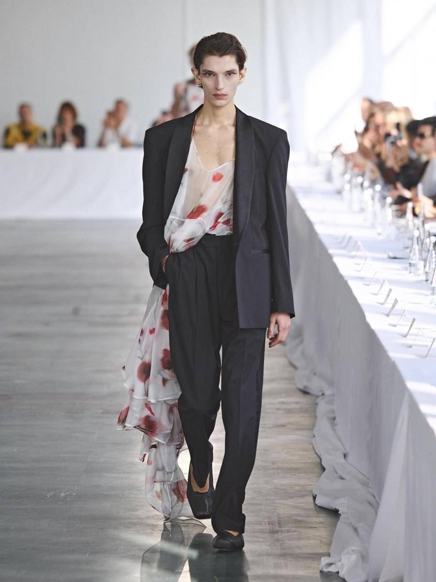 Koleksi Alain Paul S/S '26 di Paris Fashion Week
