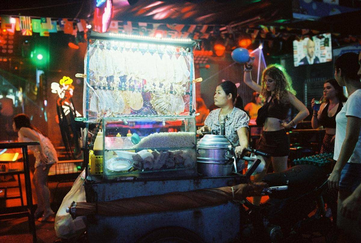 Potret night market di Vietnam