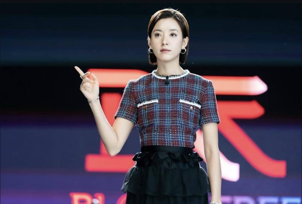 Han Hyo Joo di drama Blood Free