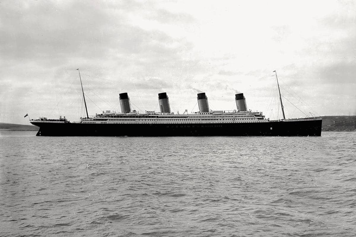 Kapal Titanic berlabuh di Cobh Harbour (sebelumnya dikenal sebagai Queenstown), Irlandia, pada 11 April 1912