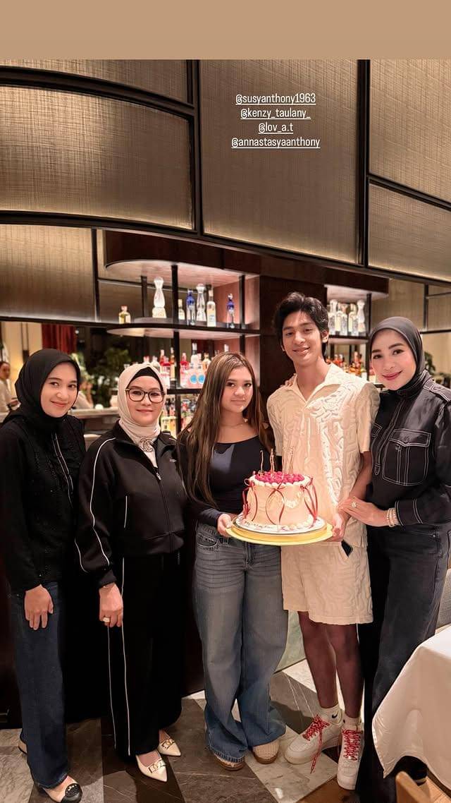 Ulang Tahun ke-14 Arlova Taulany (instagram.com/erintaulany)