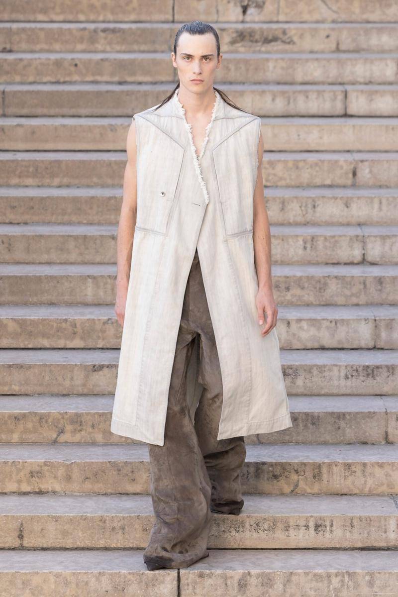 Koleksi Rick Owens S/S '26 di Paris Fashion Week