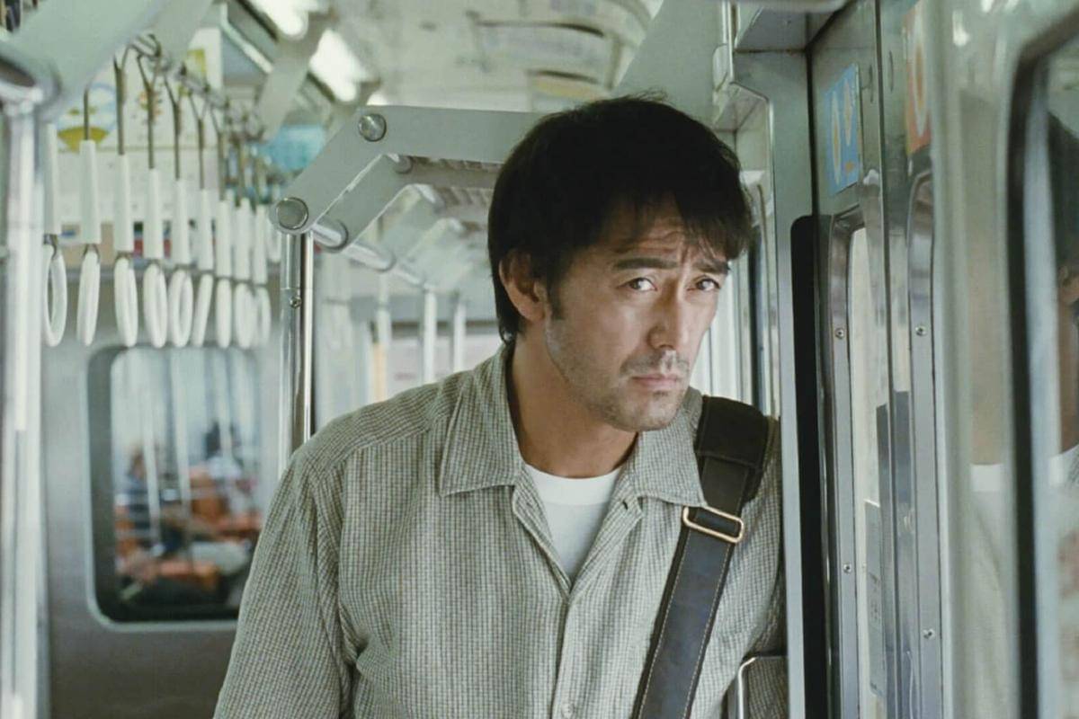 Hiroshi Abe dalam film After the Storm.