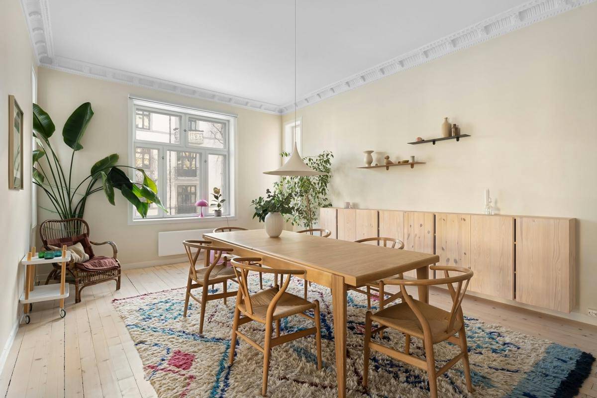 ilustrasi ruang makan minimalis