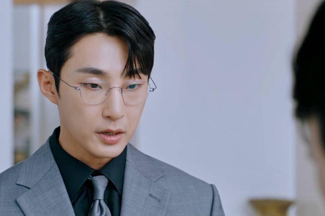 Baek Sang Hyeon (Bae Na Ra) dalam drakor Would You Marry Me