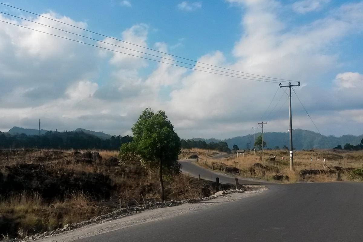 jalan di Kintamani yang bisa dilewati skuter listrik (dok.pribadi/Natalia Indah)