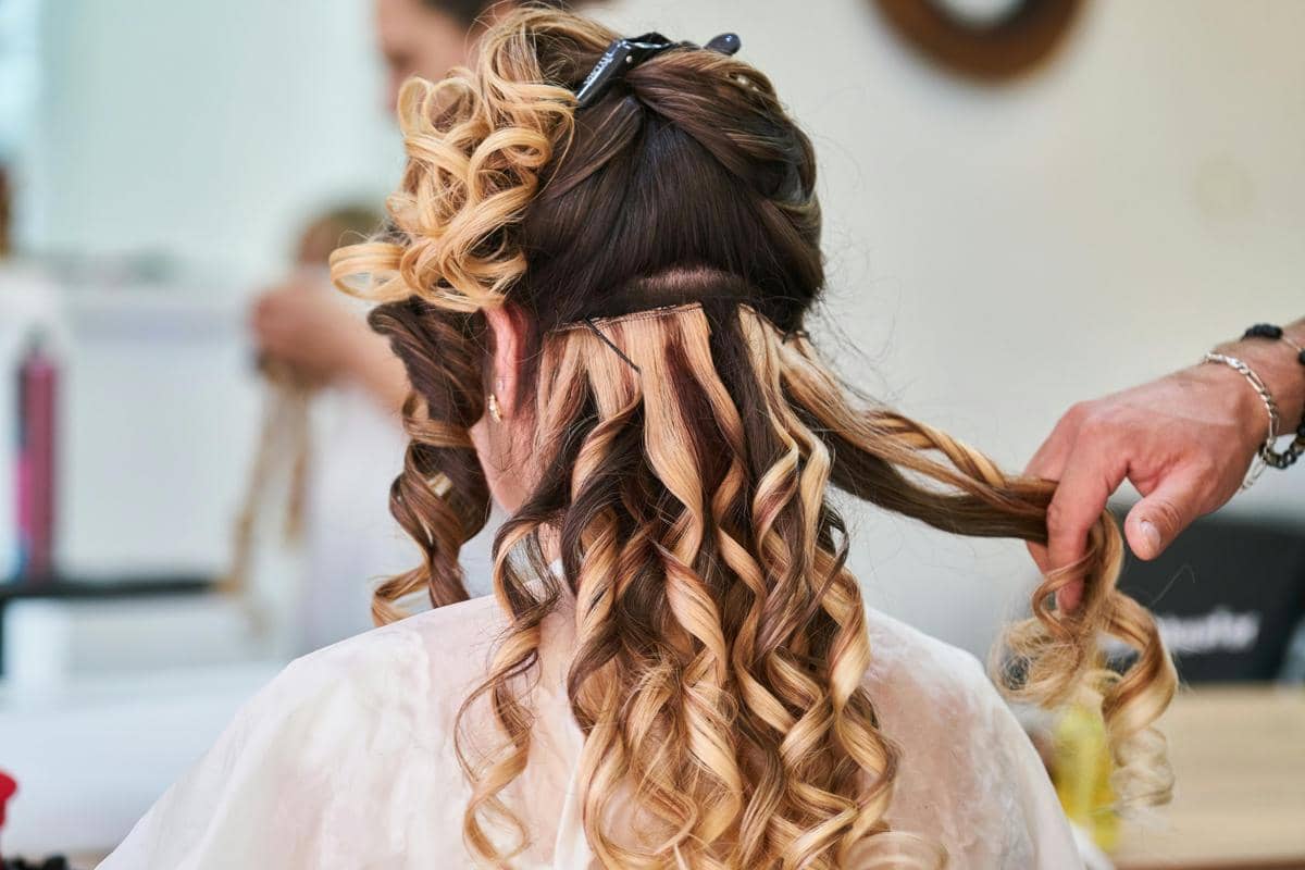 ilustrasi potong rambut