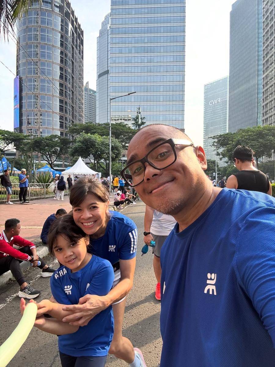 keluarga Saykoji jogging di hari Minggu