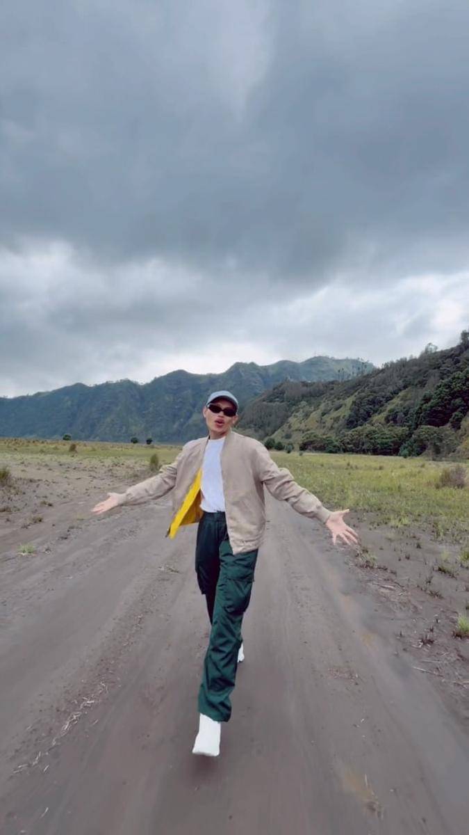 Seleb liburan ke Gunung Bromo
