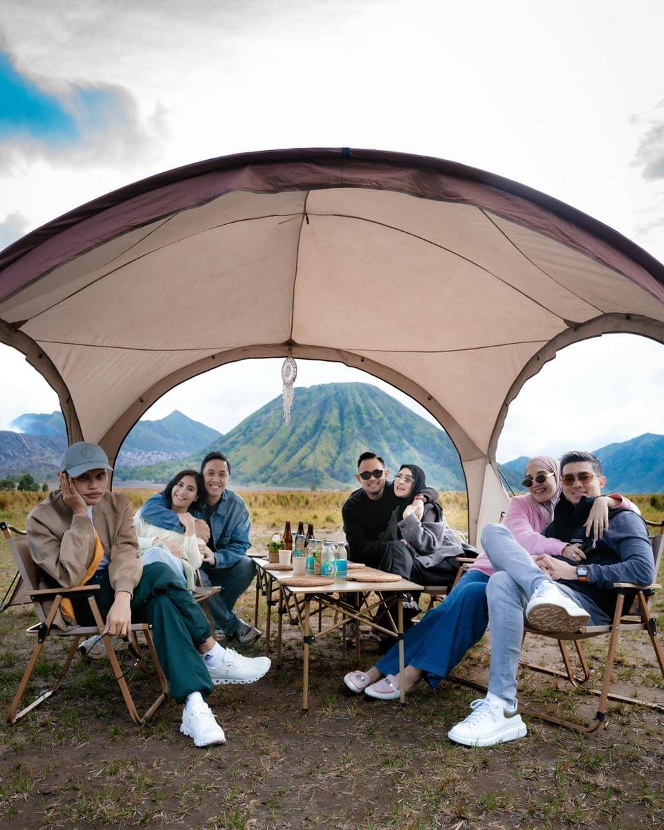 Seleb liburan ke Gunung Bromo