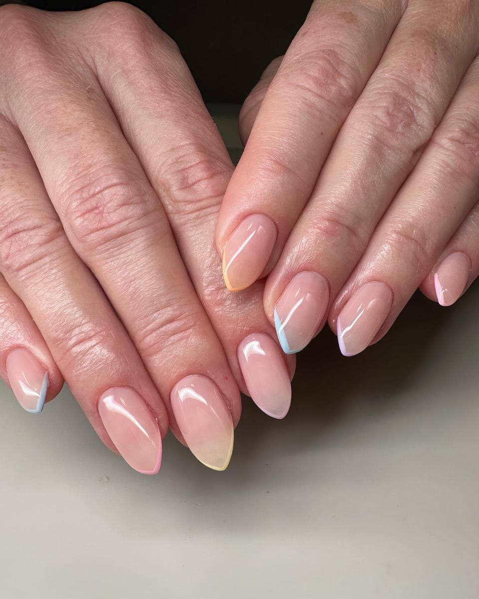 Ide nail art Micro French
