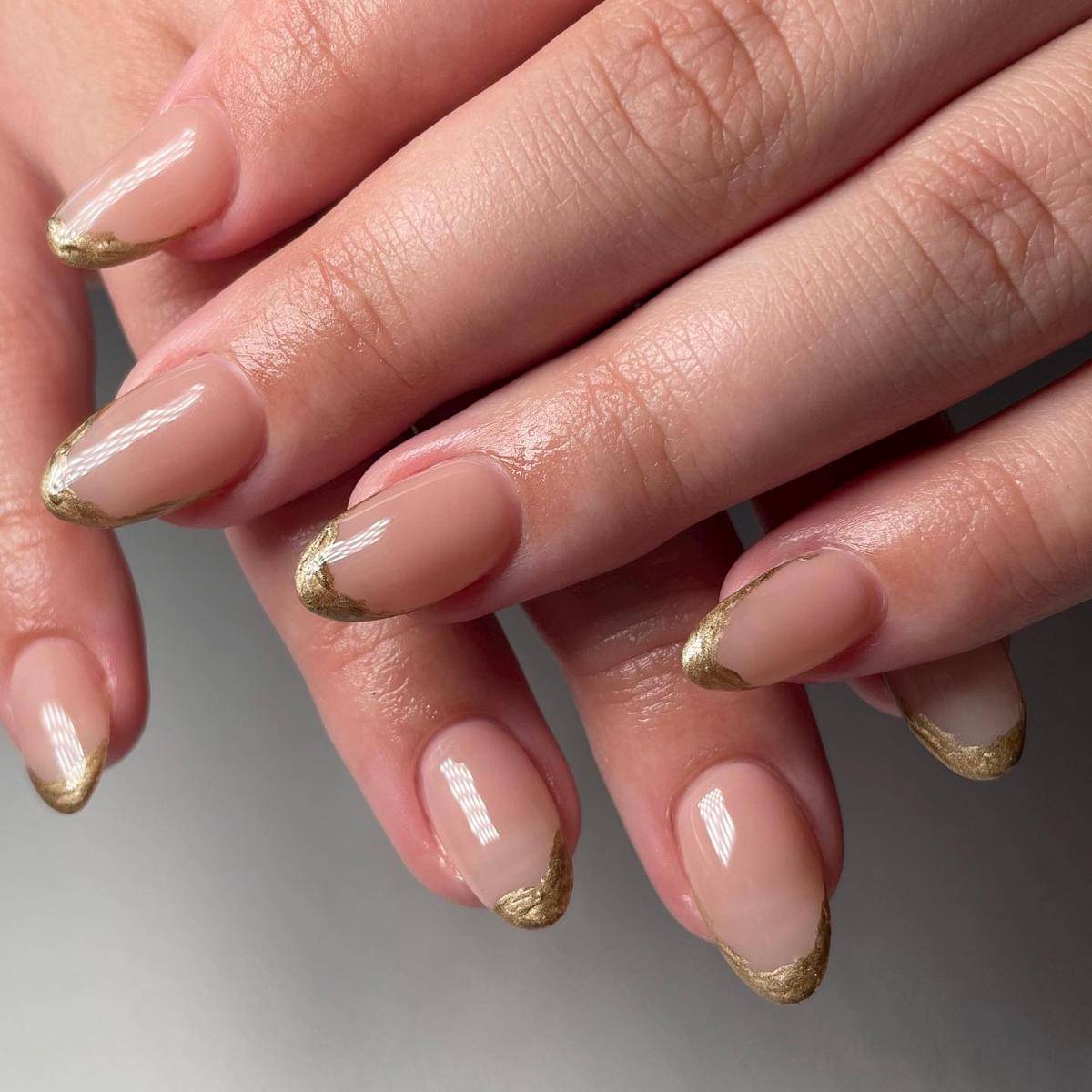 Ide nail art micro French