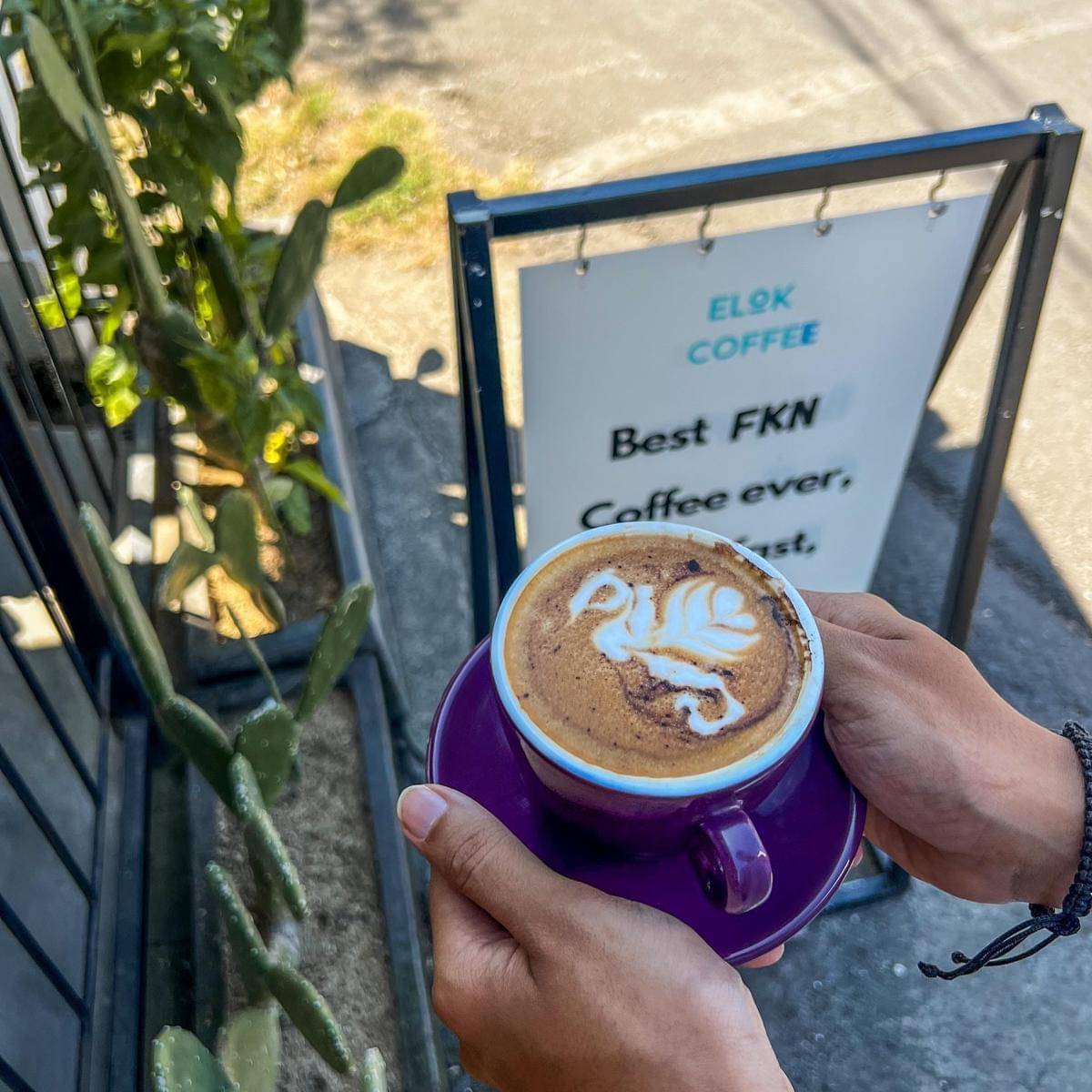 salah satu sajian kopi di Elok Breakfast Coffee (instagram.com/elok.coffee)