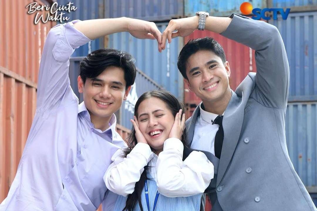 Still cut sinetron Indonesia Beri Cinta Waktu 