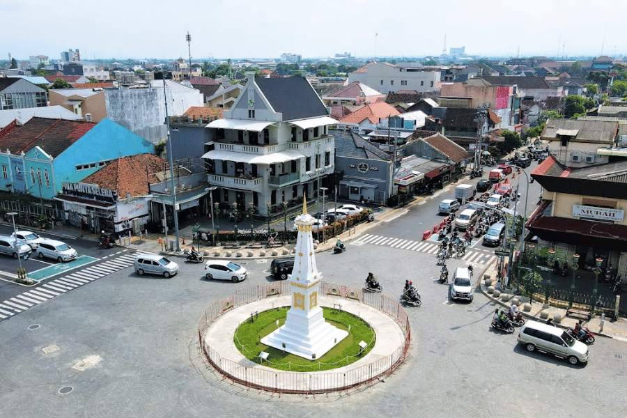 Potret perempatan Tugu Yogyakarta