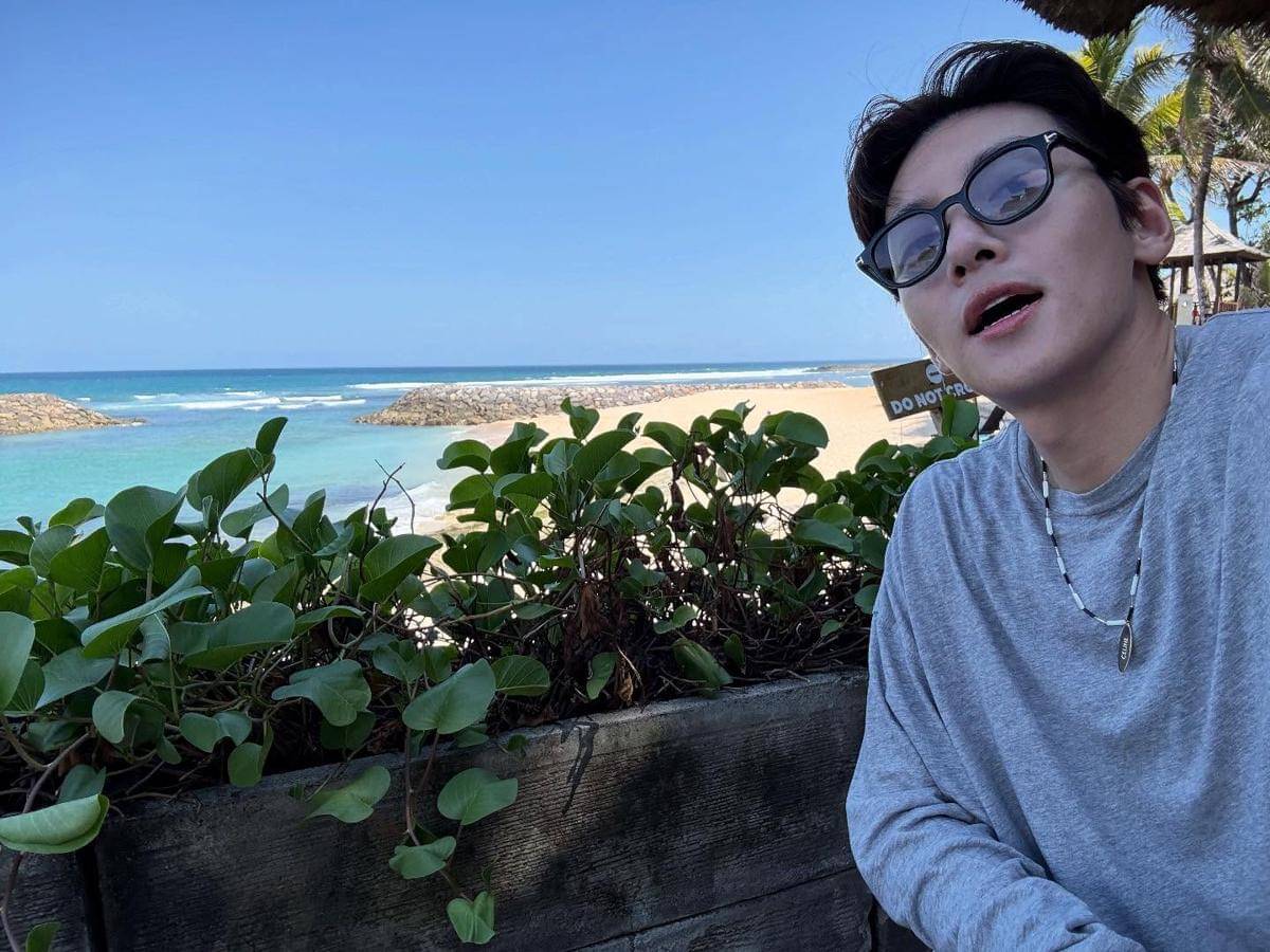 Potret Ji Chang Wook liburan di Indonesia