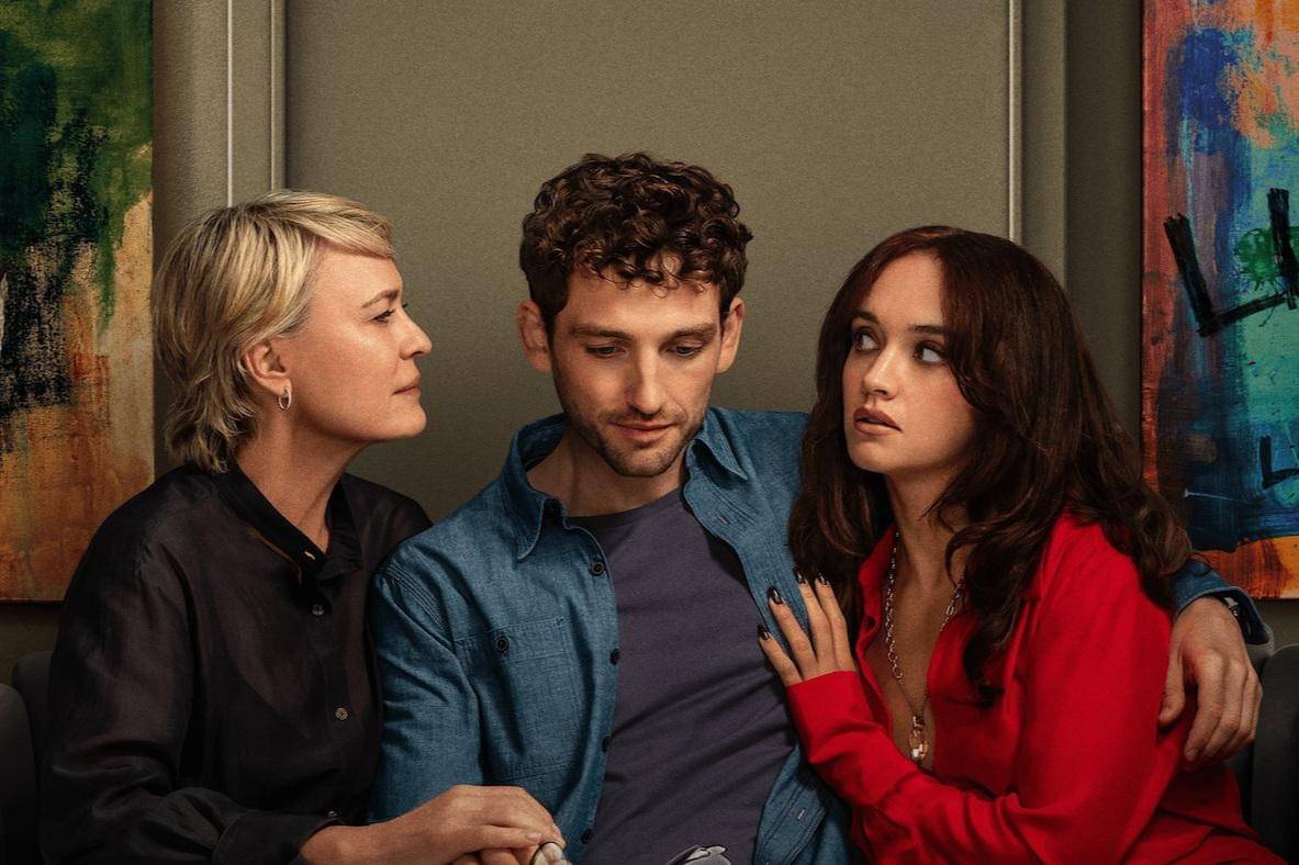 poster serial The Girlfriend.