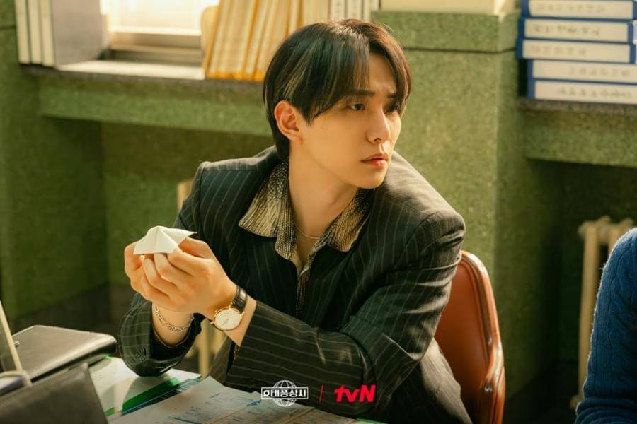 still cut drama Korea Typhoon Family