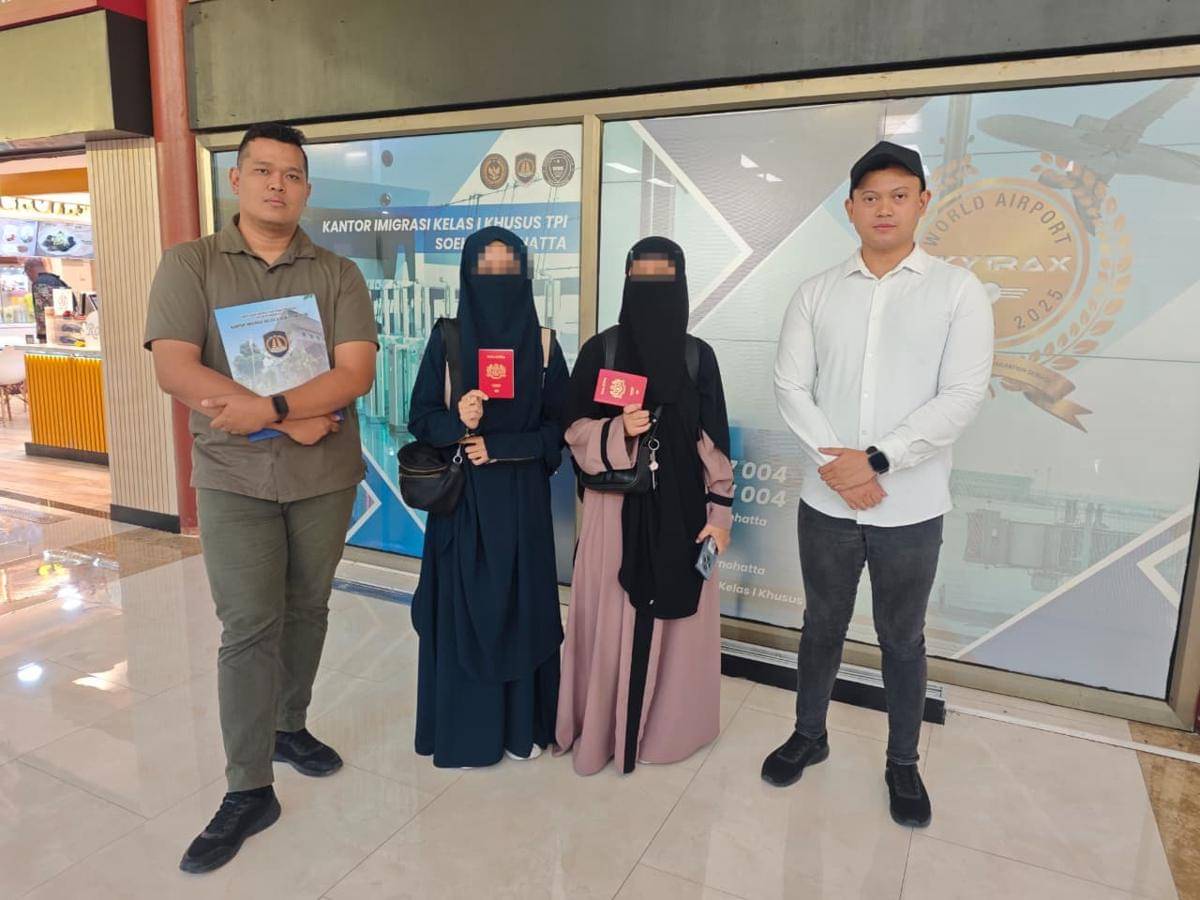 Keduanya tinggal di Kabupaten Magetan dan sudah overstay lebih dari 60 hari. IDN Times/Istimewa.
