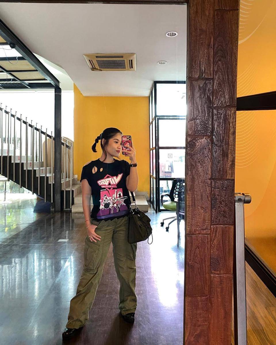 outfit skena ala Ashira Zamita