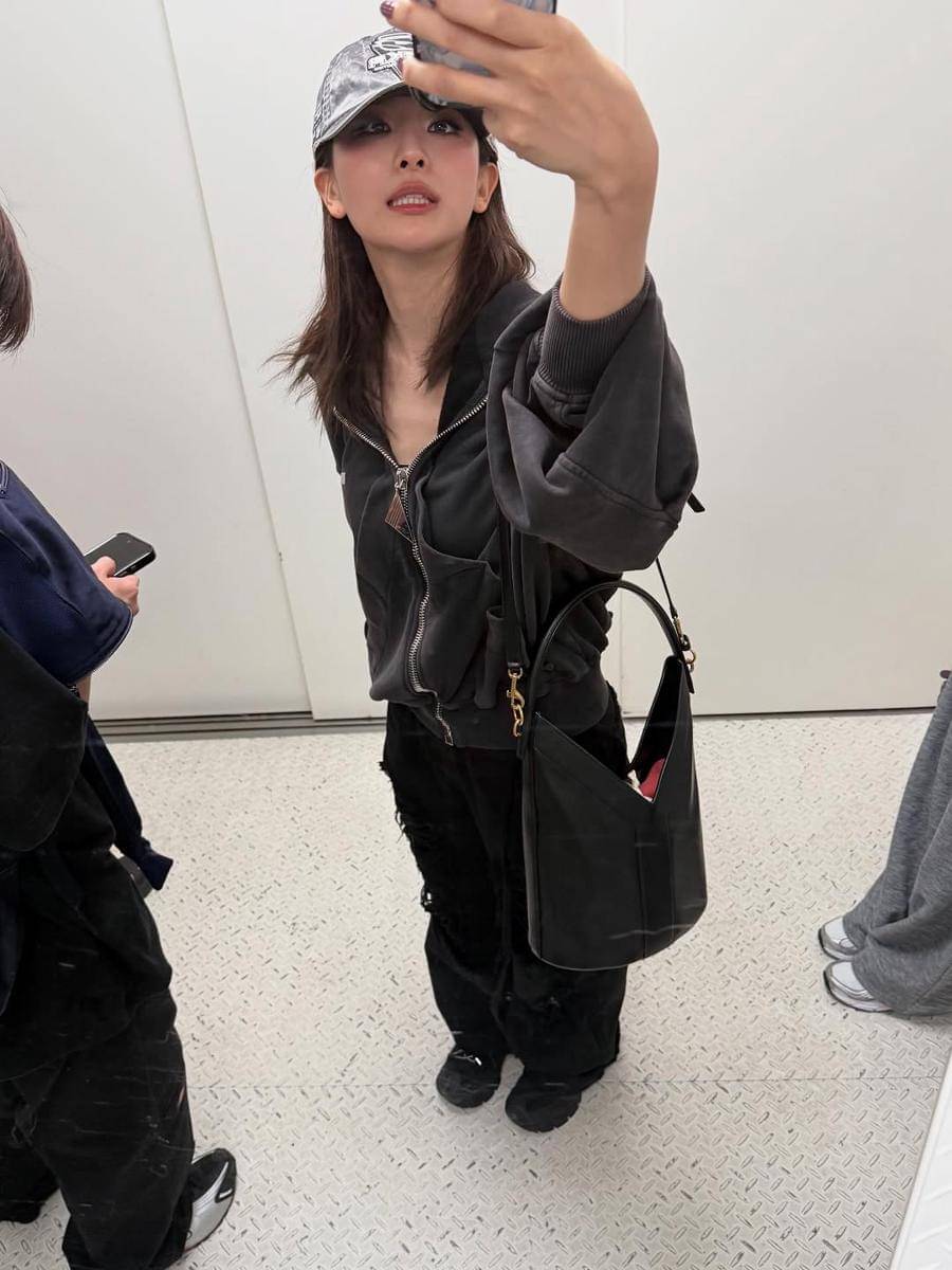 Outfit ala Seulgi Red Velvet